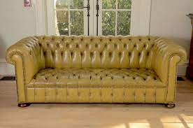 Buy leather sofas 3 2 and get the best deals at the lowest prices on ebay! Chesterfield Sofa In Chartreuse Green Leather At 1stdibs