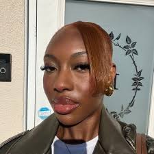 Amelia Bryan (@_ameliabryan)