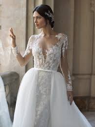 Scegli il modello della collezione pronovias 2021 che fa per te! Abiti Per Sposa Provincia Di Lecce Emozioni Sposa Melissano