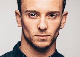 Jack Harrison-Cooper co-hosts The West End Frame Show!