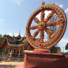 Apa yang sebenarnya dikerjakan seorang ceo di tempat kerja? Wat Photivihan Sleeping Buddha Tumpat Malaysia Review Tripadvisor