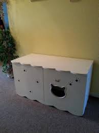 Ein Schones Mobelstuck Fur Die Katze Ein Klo Das Man Nicht Versteck In 2020 Katzen Klo Katzenklo Schrank Ideen