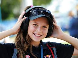 V8s Saturday off track action