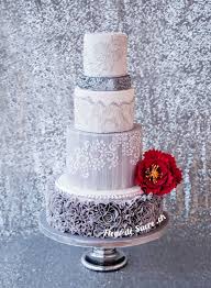 Die Hochzeitstorte Von Fleur De Sucre Gewagt Andersartig Candy Cakes Cake Cake Decorating