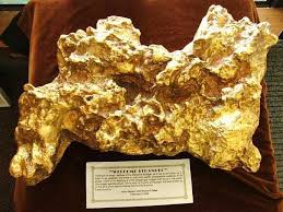 The Biggest Gold Nugget Ever Found Welcome Stranger Australia Gold Nugget Gold Prospecting Nugget