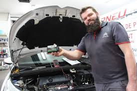 La chasse au diesel et la hausse des prix à la pompe rendent très séduisante la promesse d'un litre de bioéthanol e85 inférieur à 70 centimes. Dans L Eure Ce Garage Installe Des Kits Pour Rouler Au Bio Ethanol Et Le Telephone Sonne Tres Souvent Le Courrier De L Eure