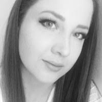 Alisha Keller's Instagram, Twitter & Facebook