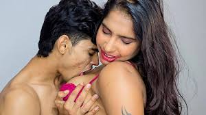 Hot Desi Hot Indian Couple Has Hardcore Sex on Christmas Day: Blowjob  Blowjob Porn