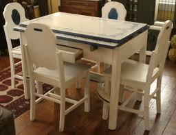Vintage Ca 1930 S Art Deco Enamel Porcelain Top Table Blue White Plus 4 Chairs Vintage Kitchen Table Top Kitchen Table Deco Furniture