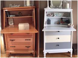 Escritorio con compartimentos en su parte alta y un tablero para escribir que se abre levantándolo: Pin Auf Reciclaje Muebles