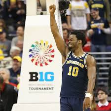 Derrick Walton Jr. wins 2016-17 Michigan basketball Most Valuable Player