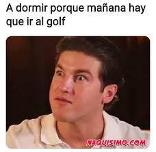 El candidato llevó su campaña de la mano de su esposa Memes De Samuel Garcia Jugando Golf Naquisimo