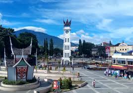 Jun 26, 2021 · gemercik air dengan panorama alam yang menakjubkan membuat curug putri menjadi destinasi favorit wisatawan. 39 Tempat Wisata Di Bukittinggi Terbaru Hits 2021