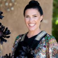 Sandra Marien's Instagram, Twitter & Facebook