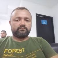 100+ perfiles de «Luis Vides»