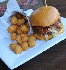 Cold beers & cheeseburgers is your ideal neighborhood burger joint! Cold Beers Cheeseburgers 4731 East Cactus Road Phoenix Az Restaurants Mapquest