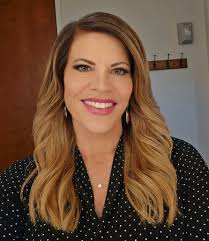 Ready for my first newscast of 2025. Happy new year!