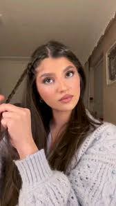 Josephine Campos's Instagram, Twitter & Facebook