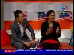 Bersama norashida abd rahman (pengasas sling me mama / susuibu.com penang) memperagakan kain pengendong bayi bebe sachi serta kaedah penggunaan, dengan ditemani… The Pink Charity Run Selamat Pagi Malaysia Rtm Tv1 Youtube