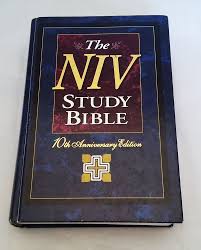 The Niv Study Bible Zondervan 1995 10th Anniversary Hard Cover Red Letter Niv Study Bible Bible Study Bible