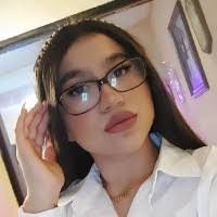 Carolina Colunga's Instagram, Twitter & Facebook