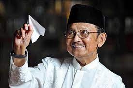 10 Prestasi Bj Habibie Yang Harus Diketahui Millenials
