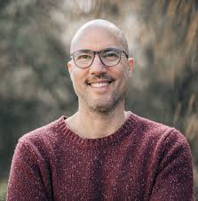 Daniel Wald's Instagram, Twitter & Facebook