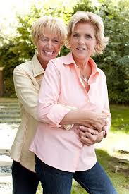 She is an actress and producer, known for all the president's men (1976), family ties. A Glimpse Into Meredith Baxter S Life After Coming Out Her Relationship With Wife Nancy Locke
