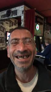 Tack till alla tjejer för att ni e så lätt klädda när det är varmt की  प्रोफ़ाइल