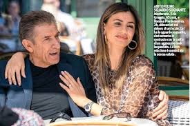 Jun 12, 2021 · ezio greggio, la compagna romina pierdomenico: Ezio Greggio Presenta La Sua Romina Uniti Dal Destino Ilfogliettone Itilfogliettone It