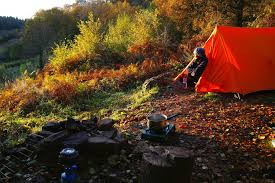 Mar 05, 2021 · layering clothes is another way to heat your tent and keep you warm. Top 10 Winter Camping Tips To Help You Stay Warm
