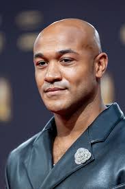 File:2023-09-28-Malick Bauer-Deutscher Fernsehpreis 2023 -9871.jpg