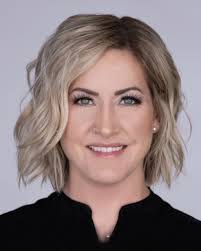 Melanie Lehman's Instagram, Twitter & Facebook