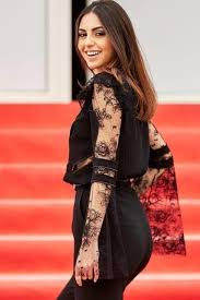 مُسلسل ما فيّي يقع في جزءين، ويروي قصّة حبّ وحقد وكراهيّة تصل إلى الإنتقام في قالب ينقل. ÙØ§Ù„ÙŠØ±ÙŠ Ø£Ø¨Ùˆ Ø´Ù‚Ø±Ø§ ÙˆÙ…Ø¹ØªØµÙ… Ø§Ù„Ù†Ù‡Ø§Ø± ÙŠØ·Ù„Ø§Ù† Ø§Ù„Ø¹Ø§Ù… Ø§Ù„Ù…Ù‚Ø¨Ù„ ÙÙŠ Ù…Ø§ ÙÙŠÙŠ2