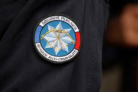 This flag is also known as the latest flag. Brigade Anti Criminalite Immersion A La Bac De Rouen