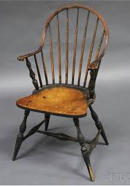 Skinner Discovery Auction 7 18 14 Lot 1028 Green Painted Continuous Knuckle Arm Windsor Chair America Late 18 Windsor Chair Antique Pine Furniture Chair