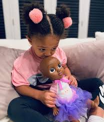 A post shared by serena williams (@serenawilliams) on apr 22, 2019 at 6:19am pdt whenever serena williams decides to retire, her daughter olympia may be the next williams tennis star. Serena Williams Daughter Blows Fans Away With Reaction To Heartfelt Video Hello