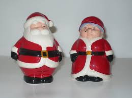 Vintage christmas santa & mrs. Gift Idea Decor Magnetic Salt And Pepper Shakers Christmas Mr Mrs Santa Claus Animation Characters Collectibles
