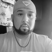 10,000 fans in attendance