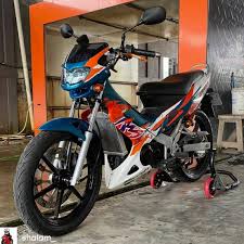 @anggwaponi parehas rna sonic 150 ug rs 150 lahe rana name sa a2 lugar parehas sa raider sa thailand satria sa malaysia belang. Pin Oleh Mahdy Galery Di Honda Nova Dash 150