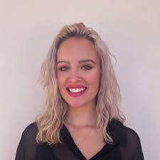 Glenda Stringer's Instagram, Twitter & Facebook