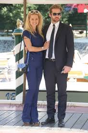 After moving to milan with her mother. Pin Auf Actualidad