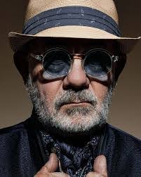 Jan Wenner's Instagram, Twitter & Facebook