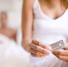 Also wie ist das rückwirkend? Strenge Stausberg Die Pille Danach Ein Mordsgeschaft Welt