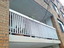 If they are nesting underneath the roof of a house, perch on a balcony, or just feed in the garden there are a range of measures that can be taken to stop them. Balcony Netting Toronto 416 696 7777 Pigeon Busters