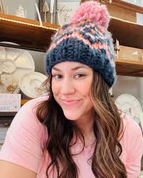 ❄️BURRRRR❄️ make sure you get a cutie pie STOCKING CAP! Winter is here to  stay let's bundle up! #uptowngifts #uptownpartners #uptownnormal  #lookinggood #cutesnowman #illinois #blono #isu