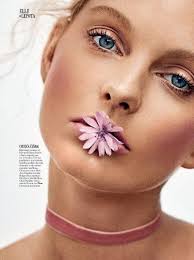 Patricia Van Der Vliet Looks Pretty In Pastels For Elle Slovenia Flower Makeup Beauty Editorial Beauty Photoshoot