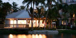 The lake house is an official green bay packers bar, and we are open all year around. The Lake House Bar Grill Bonita Springs Restaurant Bewertungen Telefonnummer Fotos Tripadvisor