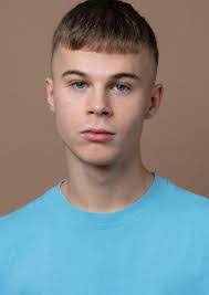 Leonardo Rojas's Instagram, Twitter & Facebook