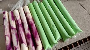 Jom tonton video di bawah untuk pelajari cara untuk membuat aiskrim malaysia ala magnum yang menarik ini Resepi Aiskrim Malaysia Rasa Mint Viral Muafakat Johor Facebook